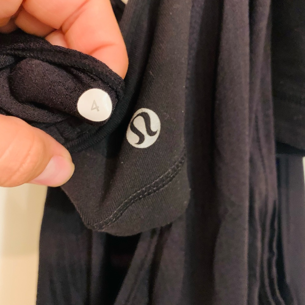 Lululemon top - Picture 3 of 3